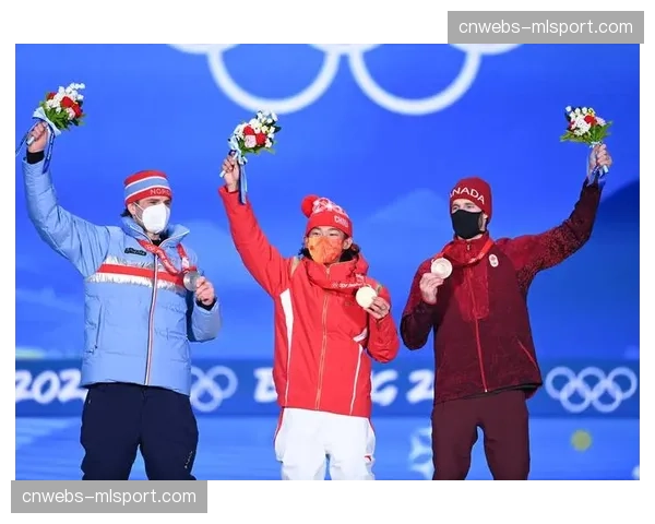 何学辉日本静冈站男子精英组XCO季军,云南队国际赛场再添奖牌 何学辉日本静冈站男子精英组XCO季军,云南队国际赛场再添奖牌